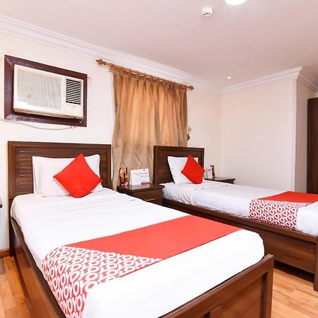 โอโย 416 โบไนส์ โฮเทล Hotel อัลอาห์ซา ภายนอก รูปภาพ