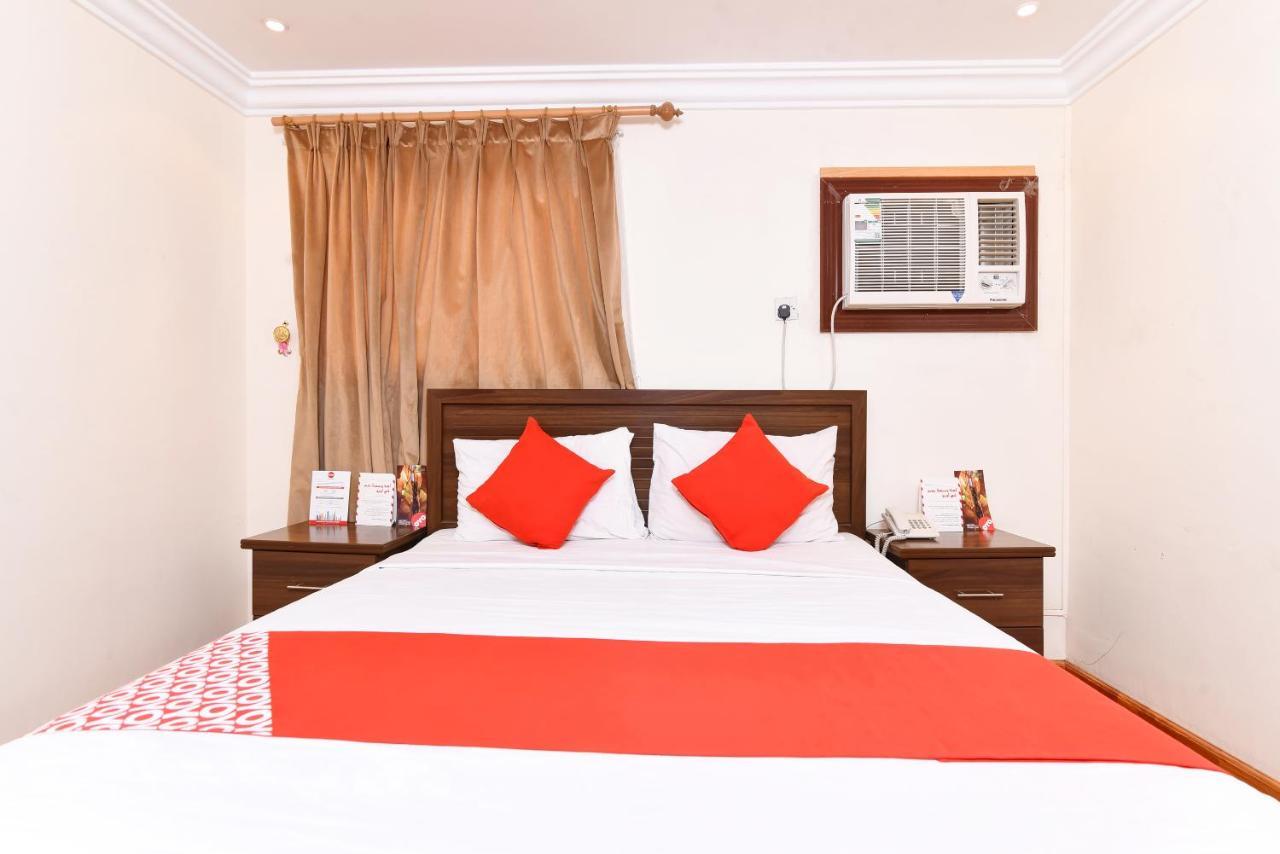 โอโย 416 โบไนส์ โฮเทล Hotel อัลอาห์ซา ภายนอก รูปภาพ