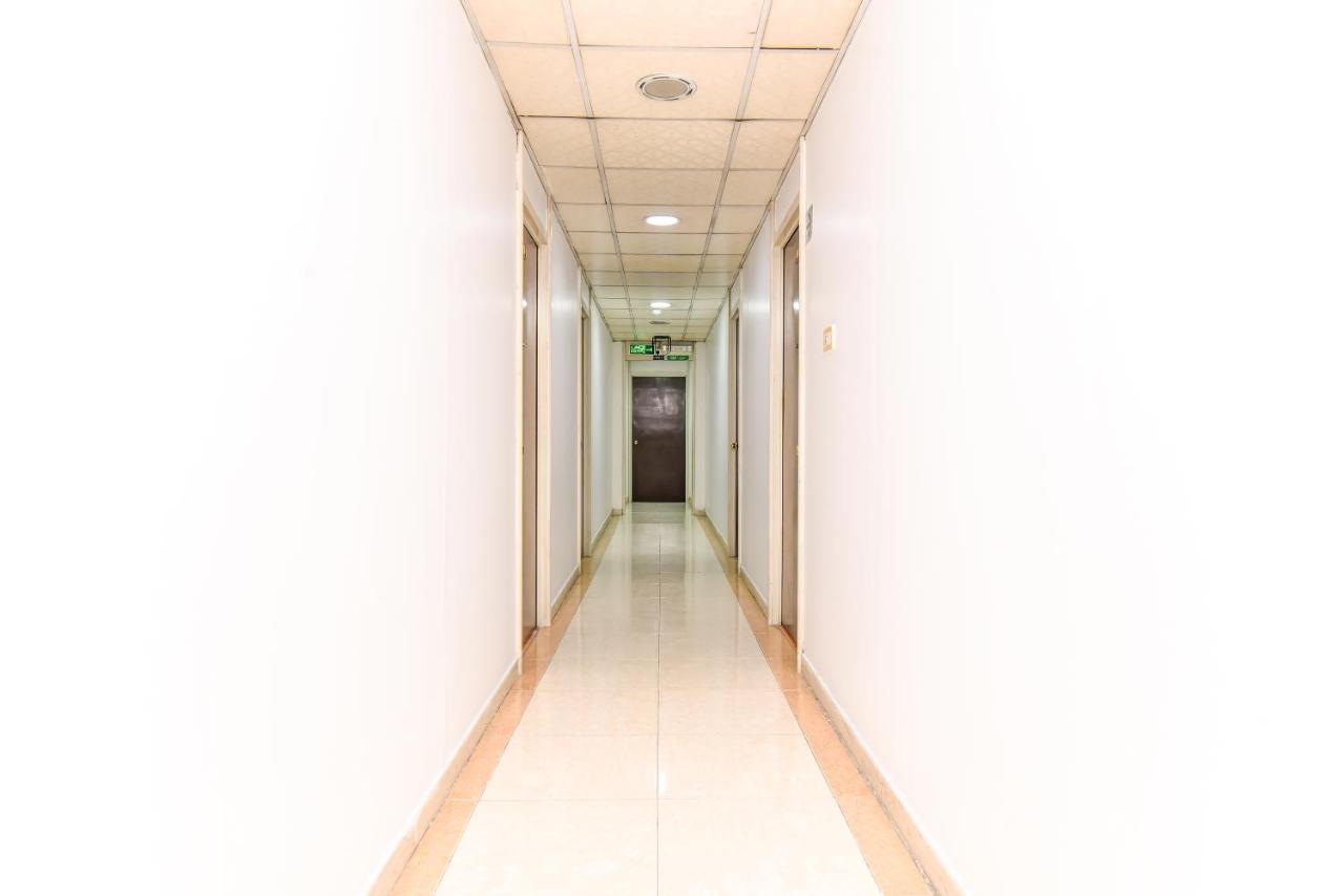 โอโย 416 โบไนส์ โฮเทล Hotel อัลอาห์ซา ภายนอก รูปภาพ